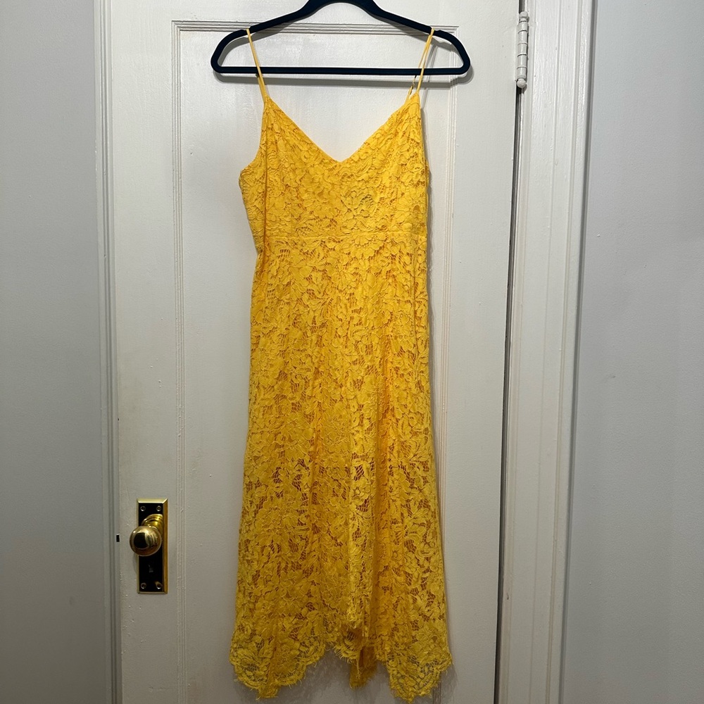 Elegant Yellow Lace Dress